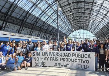 TENEMOS LEY DE FINANCIAMIENTO UNIVERSITARIO!