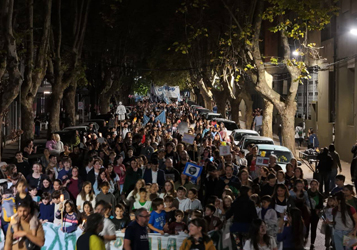 MASIVA MARCHA DE ANTORCHAS POR LA LEY DE FINANCIAMIENTO